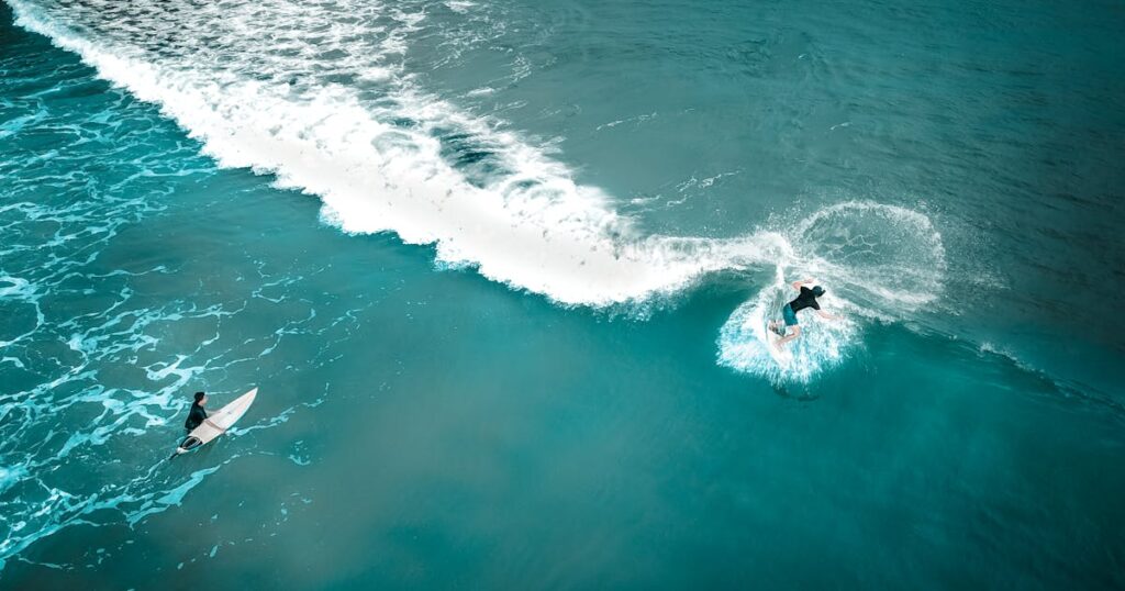 Surfer auf Welle Gold Coast Pro 2026 Snapper Rocks — WSL Championship Tour